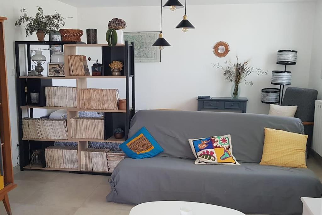 Location Appartement Dans Mas Provencal Monteux Eksteriør billede