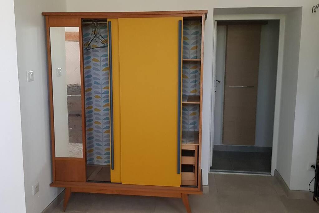 Location Appartement Dans Mas Provencal Monteux Eksteriør billede